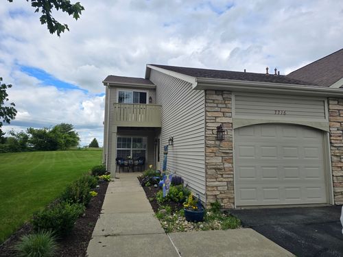 2-7716 Creek Bnd, Rockford, IL, 61114-6668 | Card Image