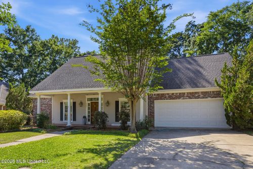 409 Forest Ln, Ridgeland, MS, 39157-4176 | Card Image