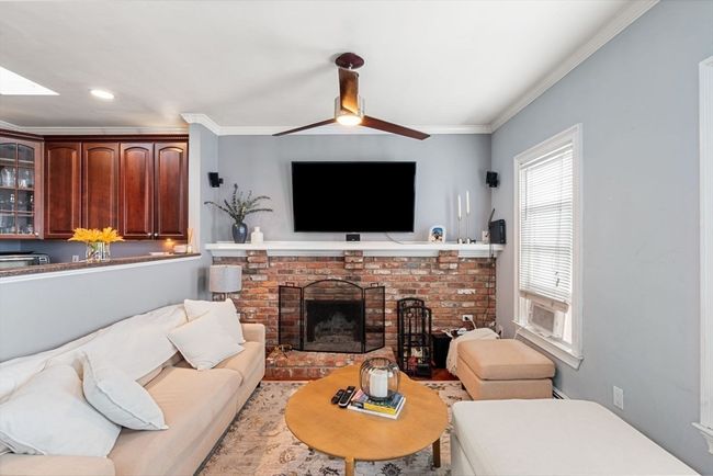 APT-3 - 159 M St, Condo with 2 bedrooms, 1 bathrooms and null parking in Boston MA | Image 13