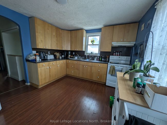5166 County Rd 9, House other with 2 bedrooms, 1 bathrooms and 4 parking in New Lowell ON | Image 12