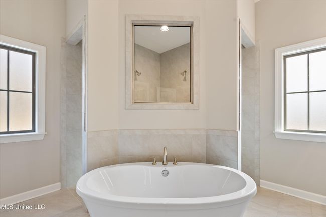 21-Primary Bathroom | Image 14