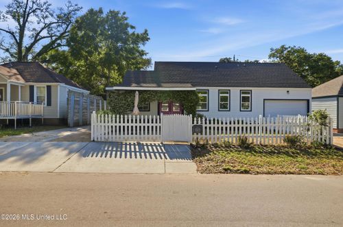 137 Keesler Circle, Biloxi, MS, 39530 | Card Image