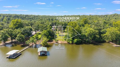 820 Cherokee Dr, Bernice, OK, 74331-7046 | Card Image