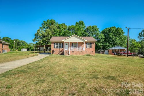 1704 Williams Cir, Lancaster, SC, 29720-4256 | Card Image