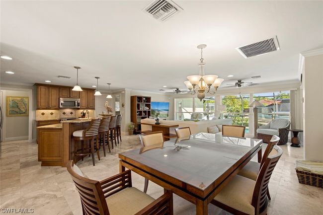 994 Whelk Drive, House other with 3 bedrooms, 2 bathrooms and null parking in Sanibel FL | Image 6