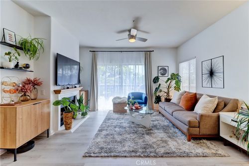 1814-2960 Champion Way, Tustin, CA, 92782 | Card Image