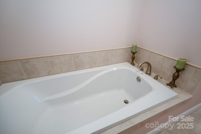 45 Hill Top Dr, House other with 3 bedrooms, 3 bathrooms and null parking in Pisgah Forest NC | Image 23