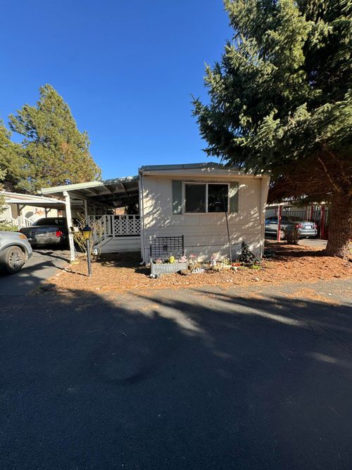unit-4-5602 Denver Ave, Klamath Falls, OR, 97603-7559 | Card Image