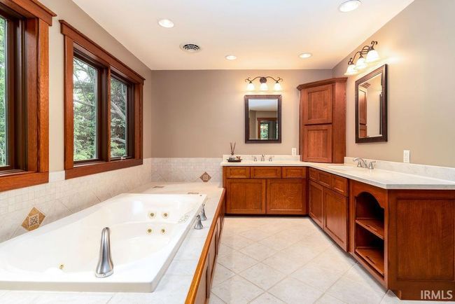 2848 N 800 E, House other with 3 bedrooms, 6 bathrooms and null parking in Andrews IN | Image 22