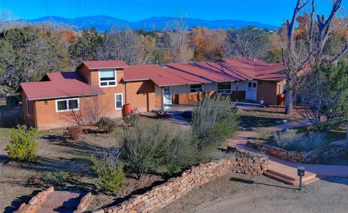 7 Monte Enebro, Santa Fe, NM, 87506-3225 | Card Image