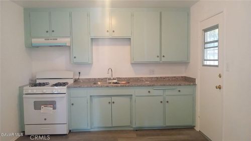 1440 Aspen Ave, Wasco, CA, 93280-2402 | Card Image