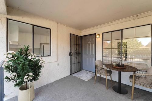 156 Kenbrook Cir, San Jose, CA, 95111-3278 | Card Image