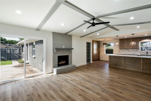 13880 Far Hills Ln, Dallas, TX, 75240-3737 | Card Image