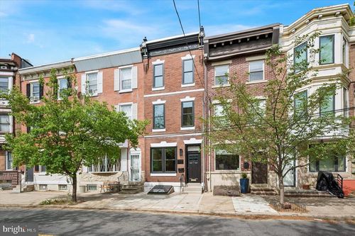 527 Christian St, PHILADELPHIA, PA, 19147-4003 | Card Image