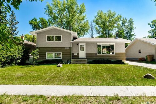 3069 Grant Rd, Regina, SK, S4S5G9 | Card Image