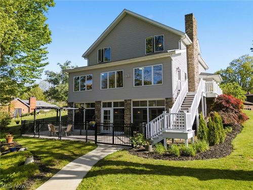 108 Spruce Dr Nw, North Canton, OH, 44720-5334 | Card Image