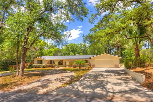 321 Huntington Dr, DELAND, FL, 32724-8320 | Card Image