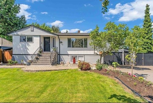 4729 64 St, Delta, BC, V4K3M2 | Card Image