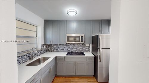 301c-453 Sw 2nd St, Miami, FL, 33130-1446 | Card Image