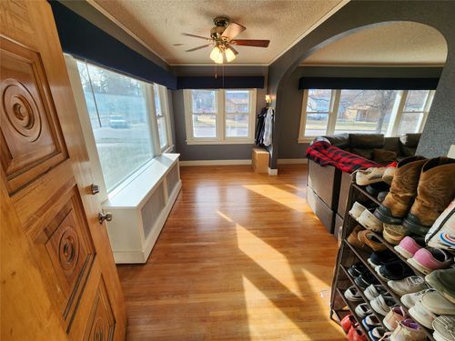 3301 1st Ave N, Great Falls, MT, 59401-3501 | Card Image