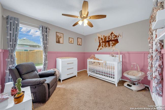 489 Middle Green Loop, House other with 3 bedrooms, 2 bathrooms and null parking in Floresville TX | Image 15