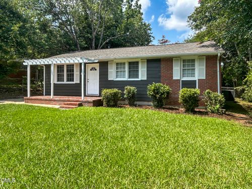 845 Newcombe Rd, Raleigh, NC, 27610-4724 | Card Image