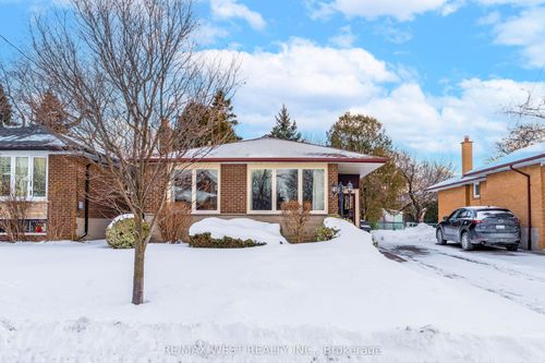 37 Grace Street, Scarborough, ON, M1J2M3 | Card Image