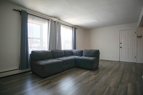 2r-6646 26th St, Berwyn, IL, 60402-2656 | Card Image