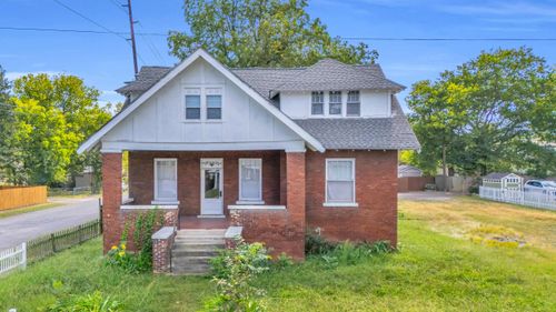 2118 Bailey Ave, Chattanooga, TN, 37404-3122 | Card Image