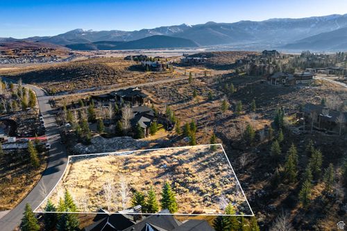 136-705 Hollyhock St, Park City, UT, 84098-5579 | Card Image