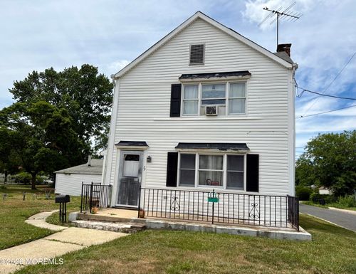 79 Avenue D, Atlantic Highlands, NJ, 07716-1124 | Card Image