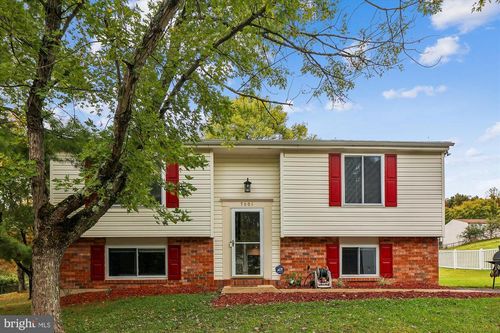 7001 Killarney St, CLINTON, MD, 20735-3834 | Card Image