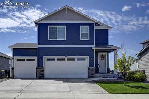 45780 Silverdrop Ave, Bennett, CO, 80102-8778 | Card Image