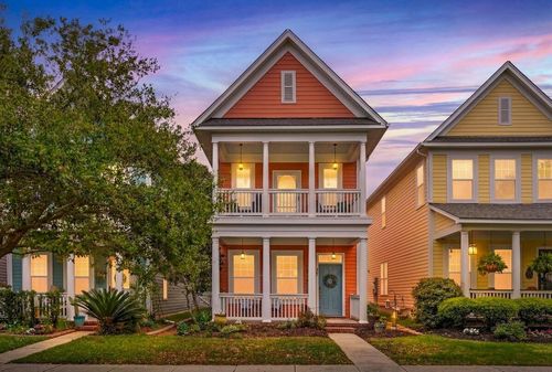 121 Hyacinth Street, Summerville, SC, 29483 | Card Image