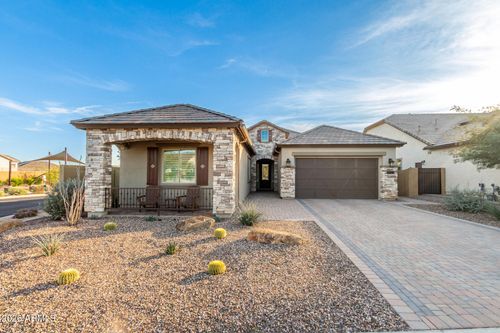 8061 E Jaeger St, Mesa, AZ, 85207-3272 | Card Image