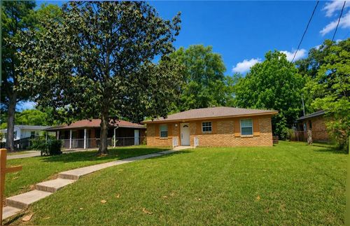 257 9th Ave, Chickasaw, AL, 36611-2622 | Card Image