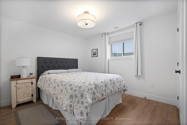 48 Deerview Dr, House other with 3 bedrooms, 3 bathrooms and 4 parking in Quinte West ON | Image 24