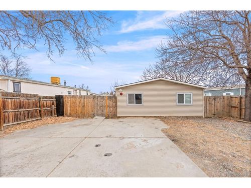 9024 Orleans St, Denver, CO, 80260-6711 | Card Image