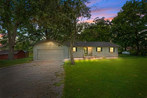 1438 N Woodview Road, Nixa, MO, 65714 | Card Image