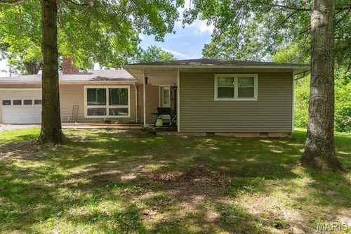 19954 Ironwood Ln, Lebanon, MO, 65536-5004 | Card Image