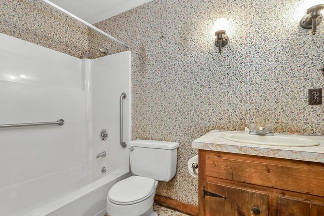 324 Western Ave, House other with 3 bedrooms, 2 bathrooms and 6 parking in Sherborn MA | Image 22
