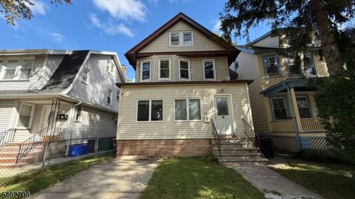 54 Olive St, Bloomfield, NJ, 07003-3209 | Card Image