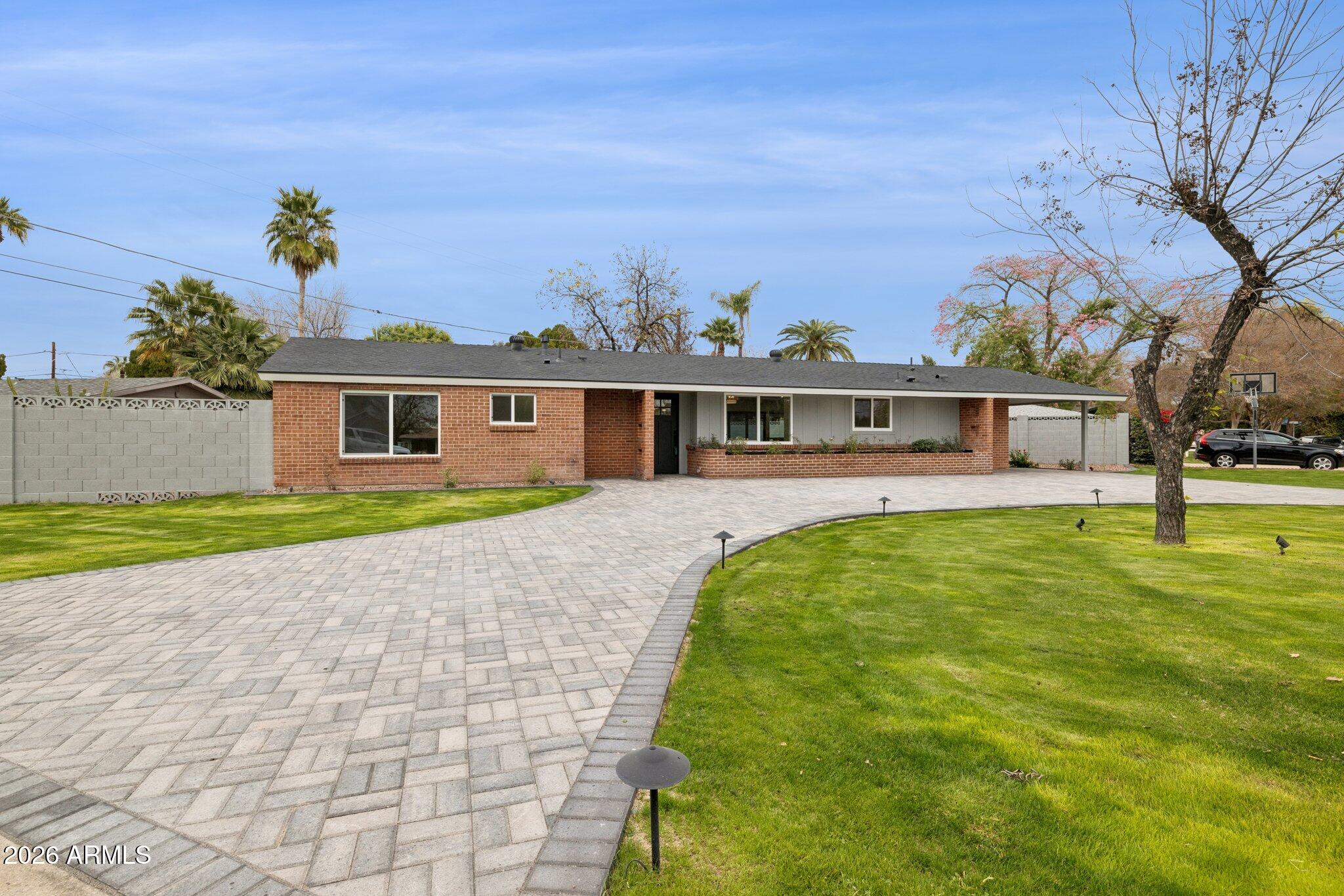 Residential Lease in Phoenix 2