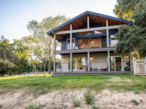 874 Lakebreeze Dr, Canyon Lake, TX, 78133-4021 | Card Image