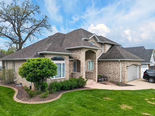 2914 Morningside Dr, Crown Point, IN, 46307 | Card Image