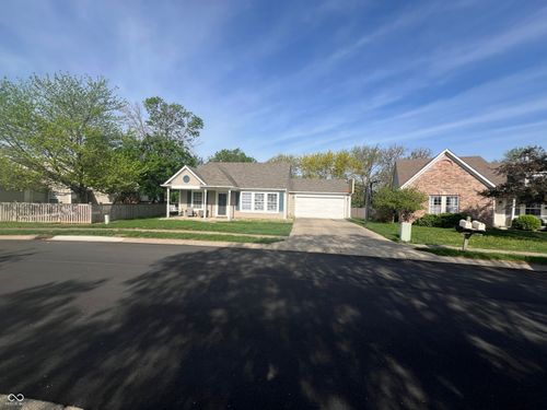8514 Morgan Dr, Fishers, IN, 46038-2992 | Card Image