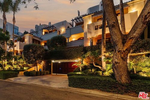 204-9024 Cynthia St, West Hollywood, CA, 90069-4862 | Card Image