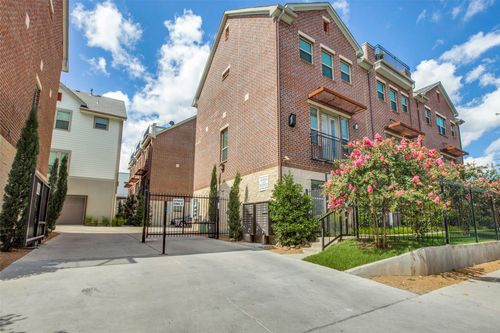 2-4323 Dickason Ave, Dallas, TX, 75219-2625 | Card Image