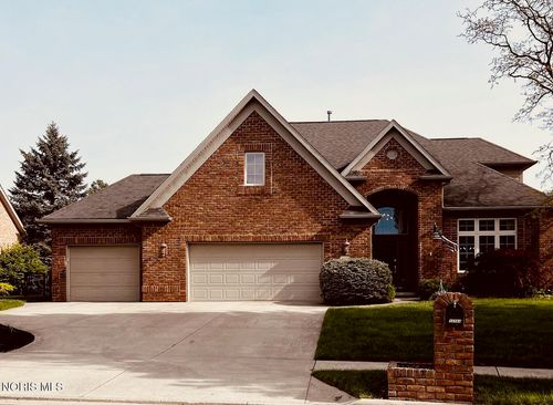 15564 Lakeview Pkwy, Findlay, OH, 45840-8618 | Card Image