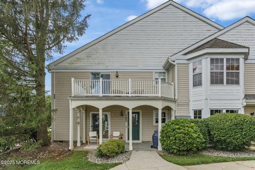 165 Tulip Ln, Freehold, NJ, 07728-4096 | Card Image